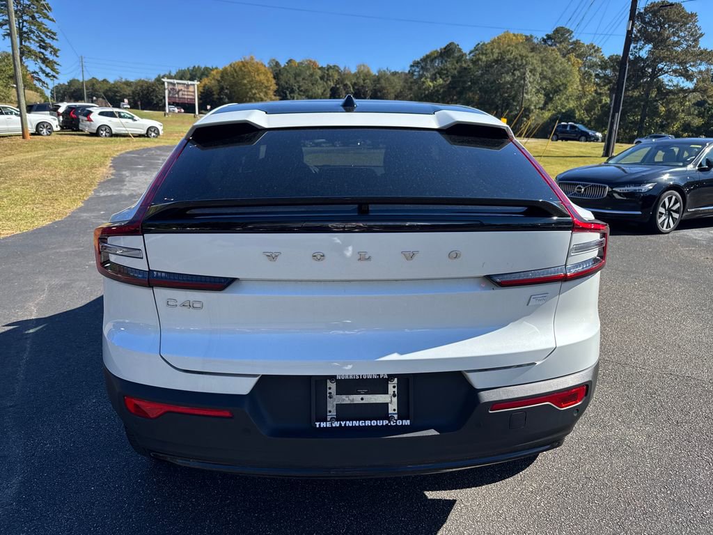 Certified 2023 Volvo C40 P8 Recharge Plus image 5