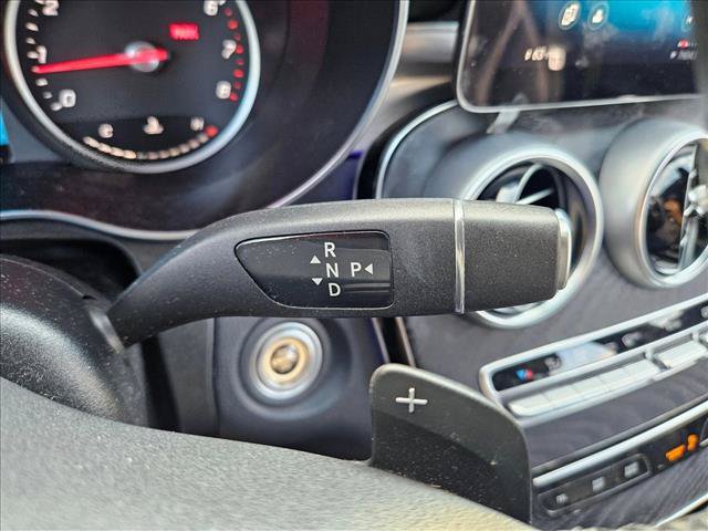 Used 2021 Mercedes-Benz GLC 300 image 11
