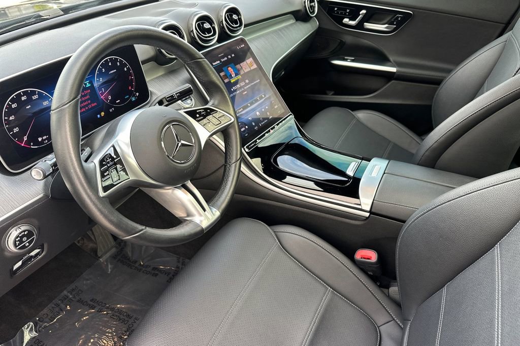 Used 2025 Mercedes-Benz C 300 Sedan image 10
