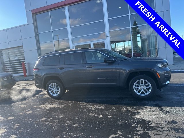 Used 2024 Jeep Grand Cherokee L Laredo w/ Luxury Tech Group I image 38