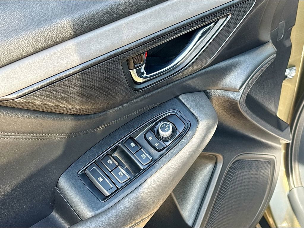 Used 2022 Subaru Outback Wilderness w/ Wilderness Package image 18