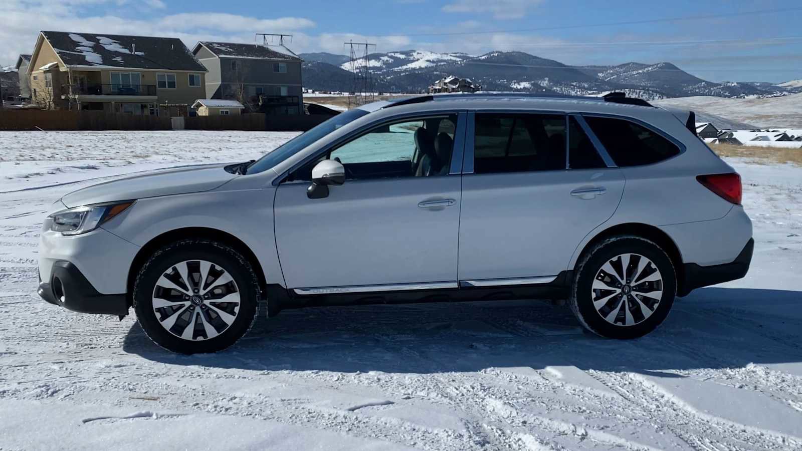 Used 2018 Subaru Outback 2.5i Touring image 5