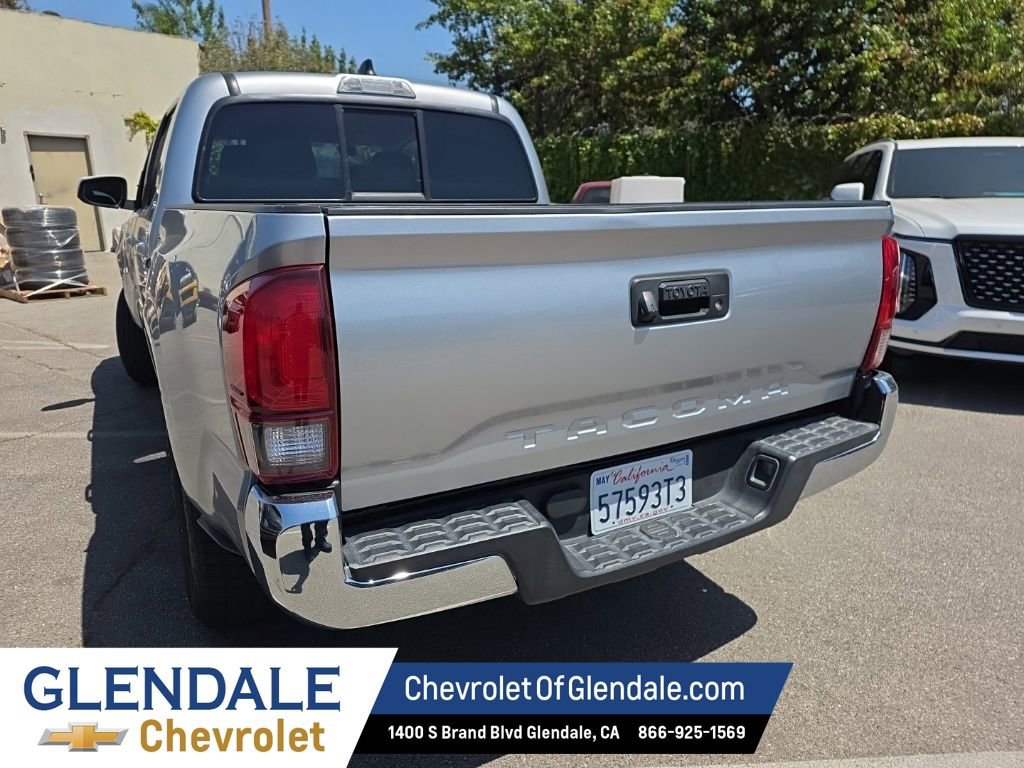 Used 2023 Toyota Tacoma SR5 RWD image 5