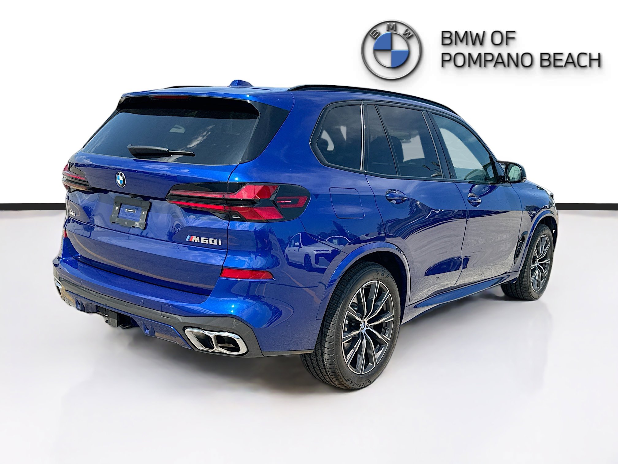 Used 2026 BMW X5 M60i AWD/4WD image 7