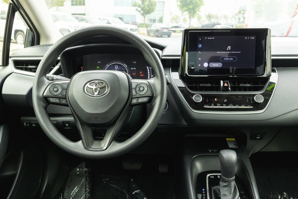 Certified 2026 Toyota Corolla LE w/ LE Premium Package FWD image 28