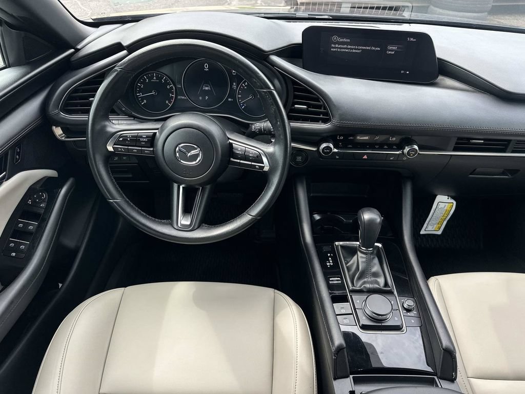 Used 2024 MAZDA MAZDA3 s FWD image 11
