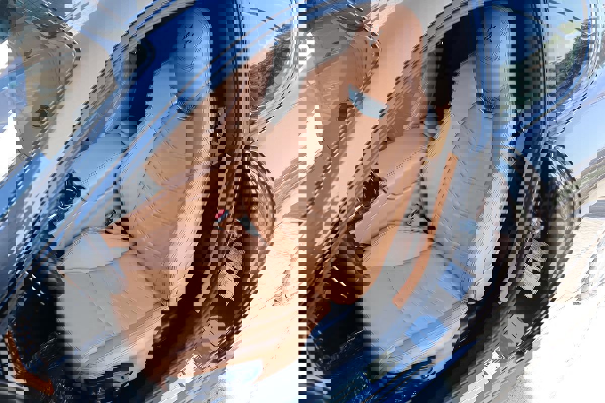 Used 2014 Maserati GranTurismo Sport image 28