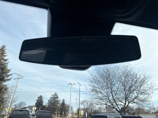 Used 2025 Chevrolet Colorado W/T w/ Advanced Trailering Package image 35