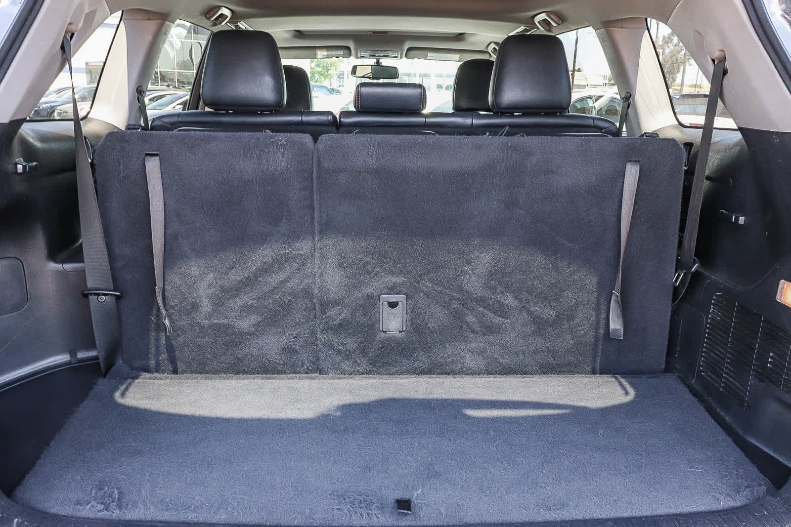 Used 2016 Toyota Highlander XLE FWD image 23