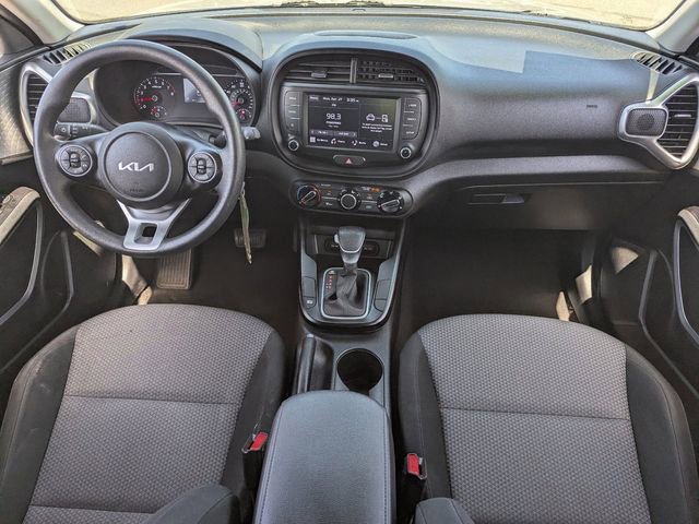 Used 2022 Kia Soul LX w/ Technology Package FWD image 14