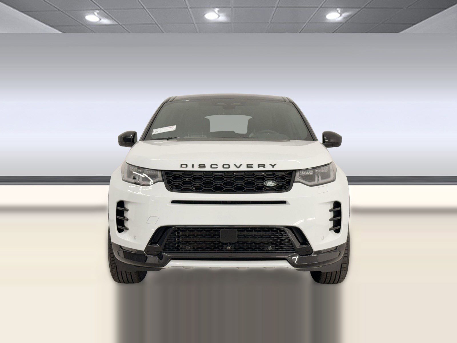 Used 2025 Land Rover Discovery Sport Dynamic SE image 6