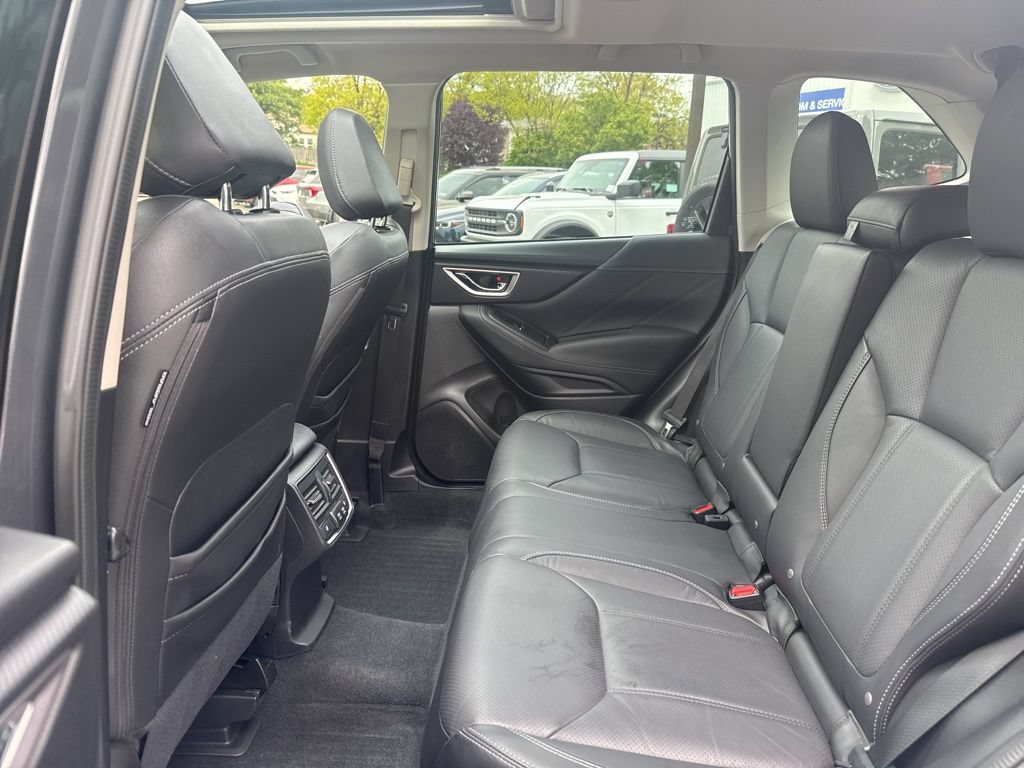 Used 2023 Subaru Forester Touring AWD/4WD image 25