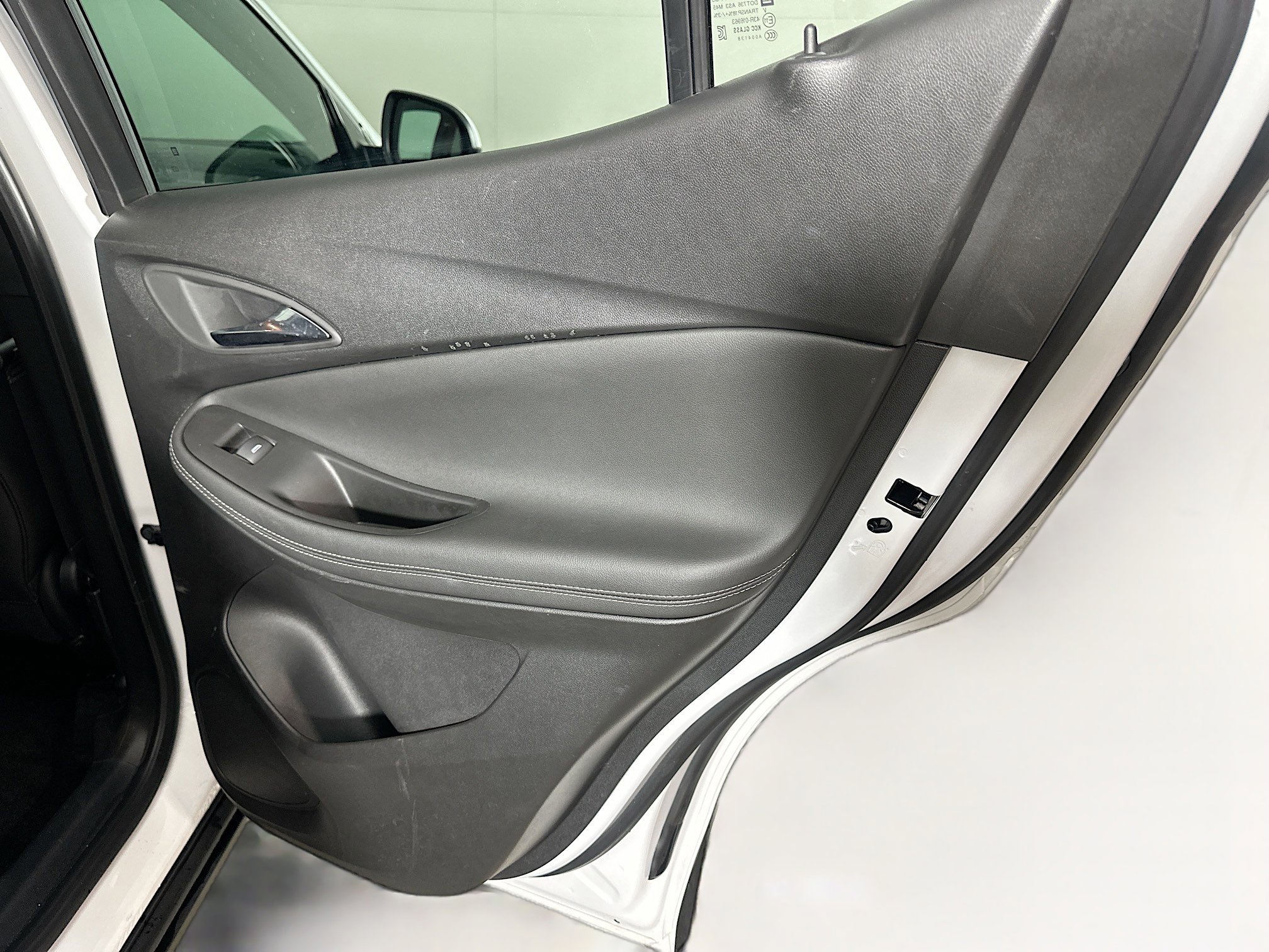 Used 2025 Buick Encore GX Preferred FWD image 28