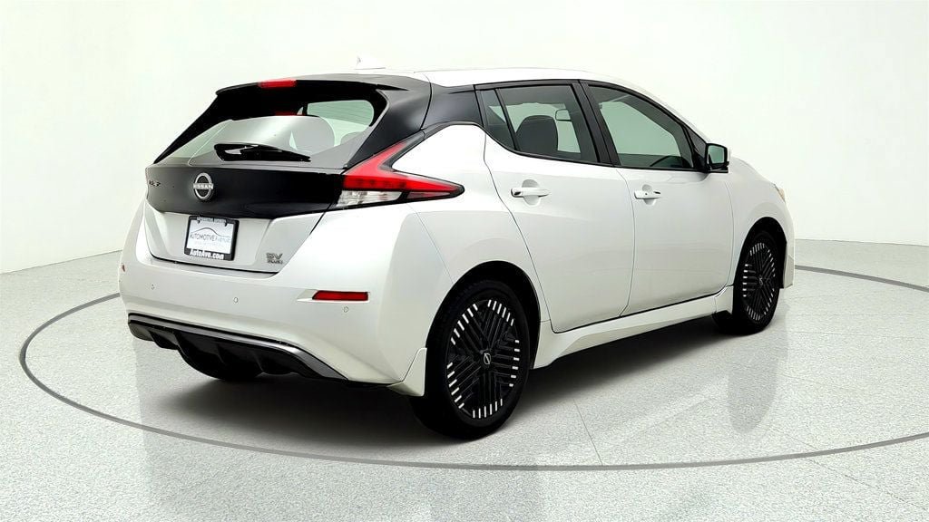 Used 2023 Nissan Leaf SV Plus FWD image 5
