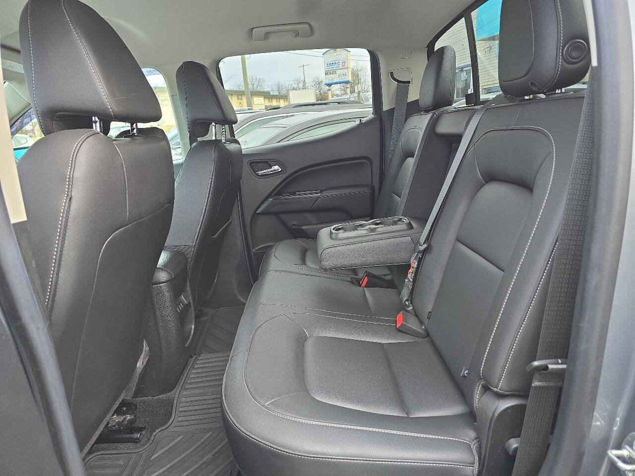 Used 2018 GMC Canyon SLT w/ Driver Alert Package image 29