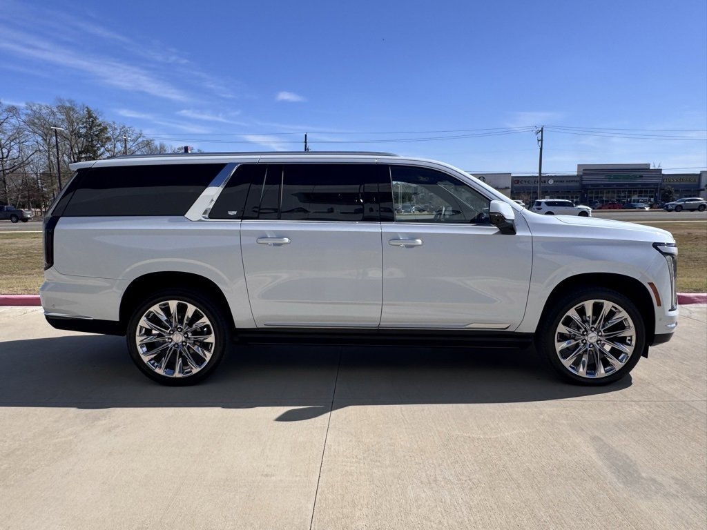 New 2026 Cadillac Escalade ESV Luxury w/ LPO, Radiant Package image 6