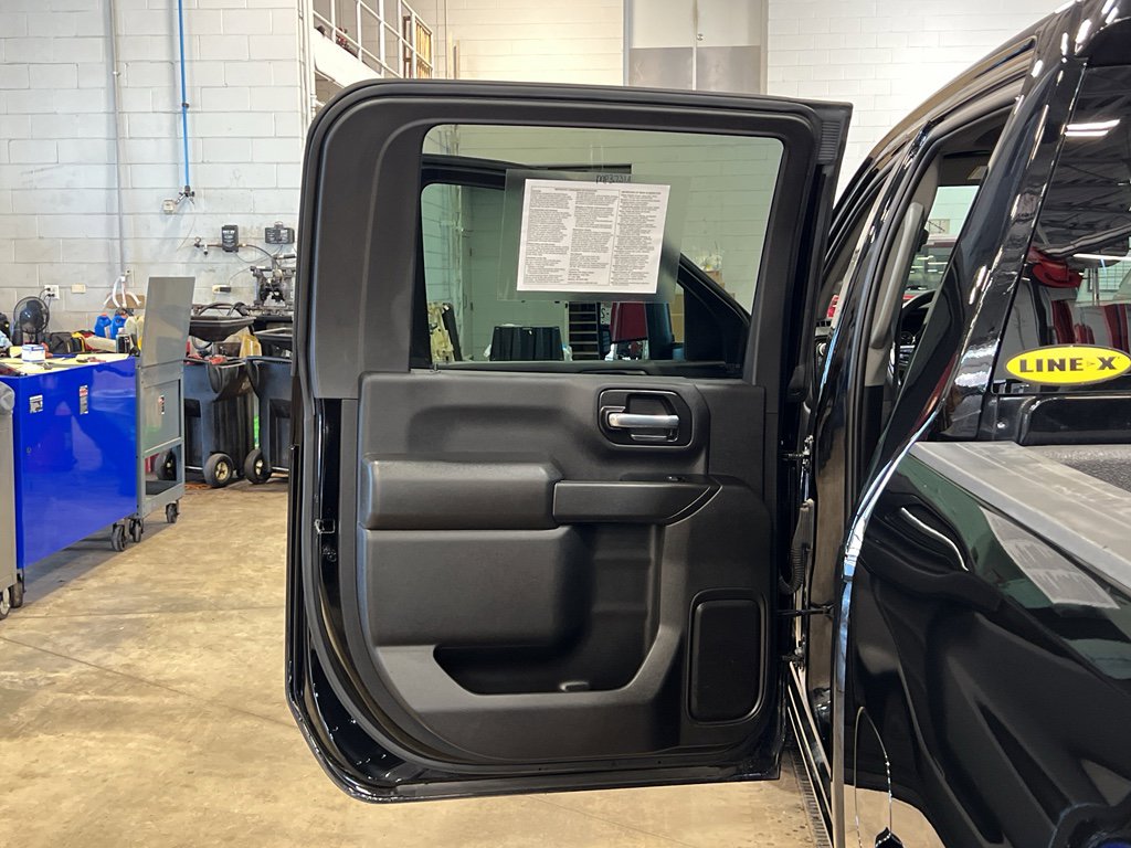 Used 2023 Chevrolet Silverado 2500 Custom w/ Custom Convenience Package image 31