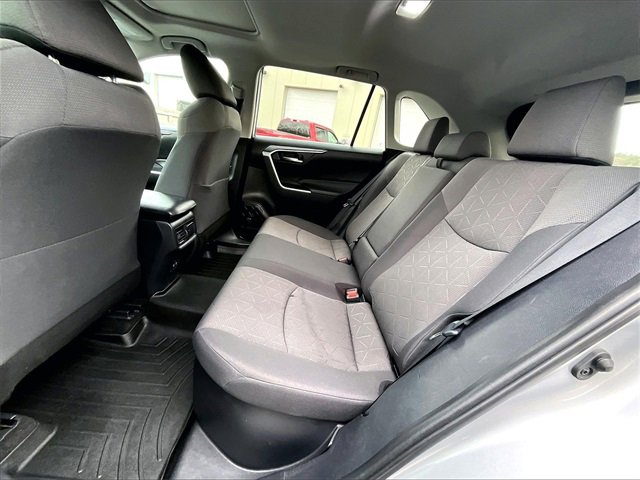 Used 2019 Toyota RAV4 XLE image 22
