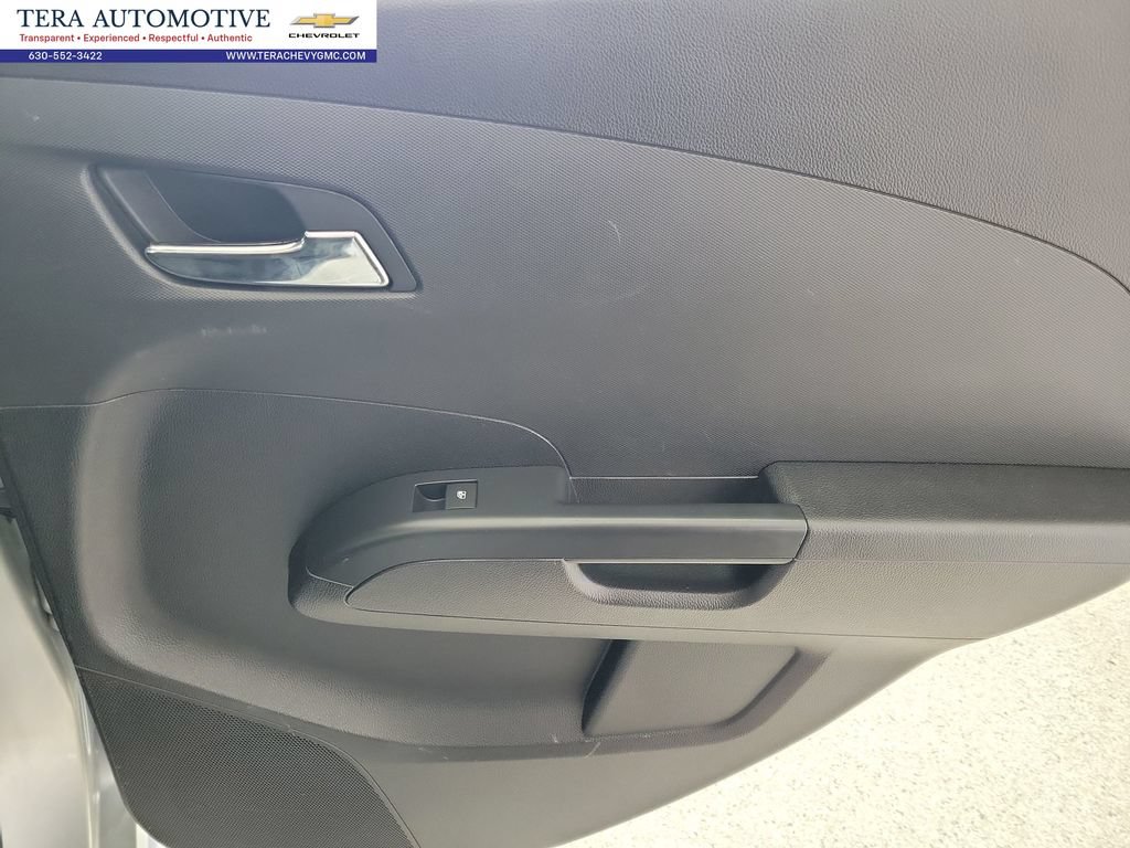 Used 2016 Chevrolet Sonic LT FWD image 18