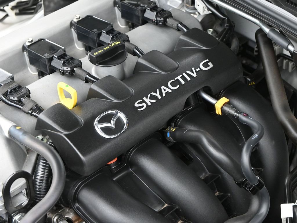 Used 2022 MAZDA MX-5 Miata RF Grand Touring image 12