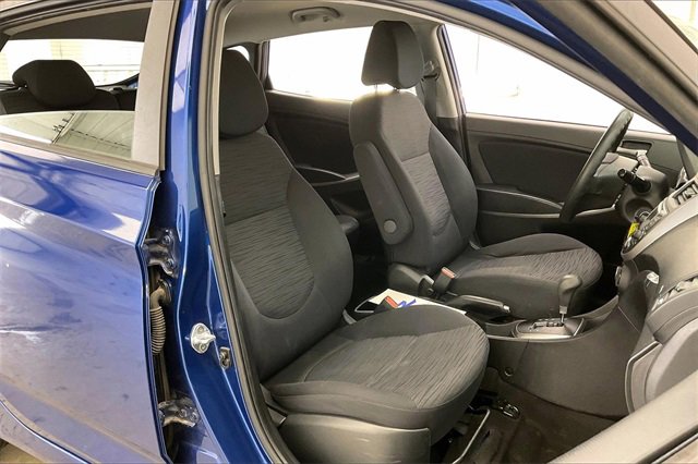 Used 2016 Hyundai Accent SE image 7