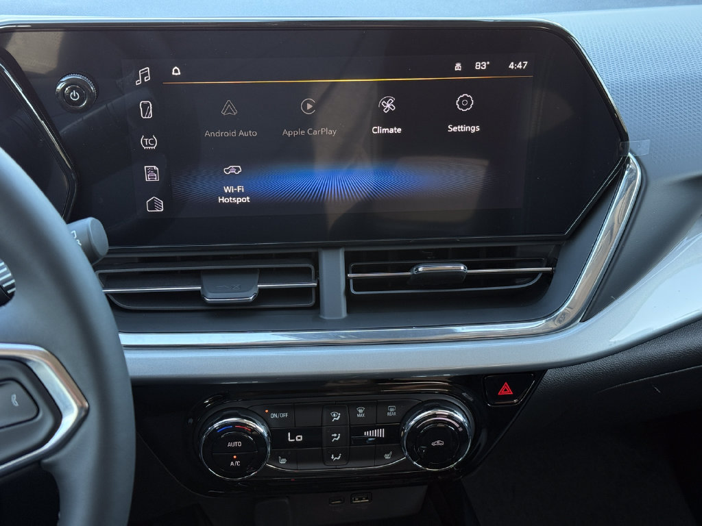 New 2026 Chevrolet Trax LT w/ LT Convenience Package FWD image 18