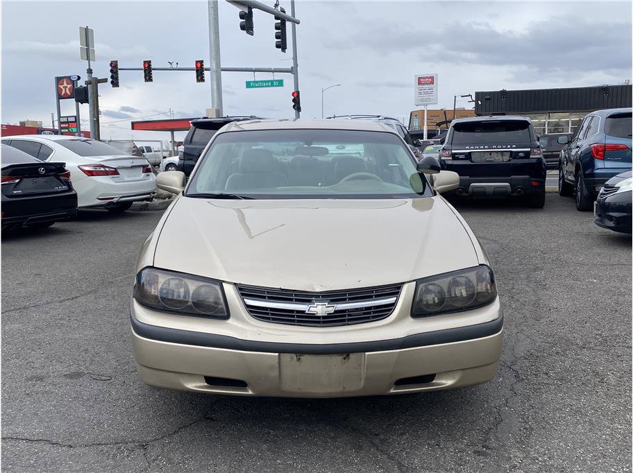 Used 2005 Chevrolet Impala Sedan w/ Police Pkg FWD image 2