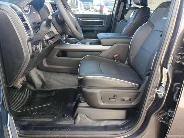 New 2026 RAM 4500 Laramie w/ Laramie Trim Package image 35