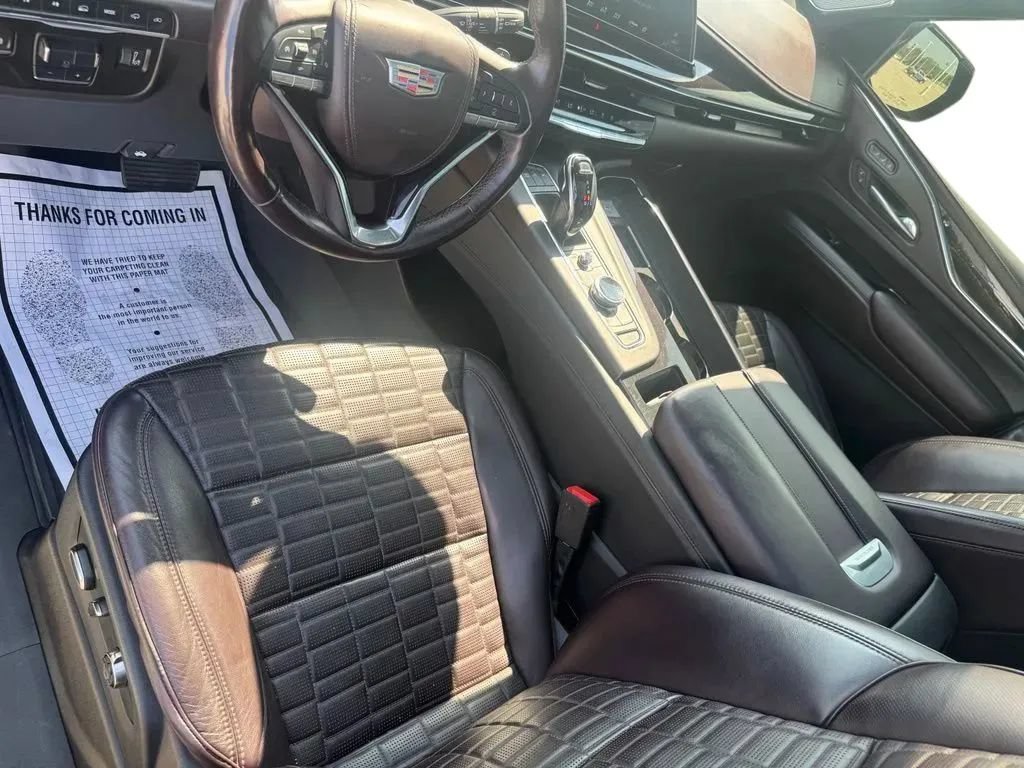 Used 2021 Cadillac Escalade Premium Luxury Platinum AWD/4WD image 10