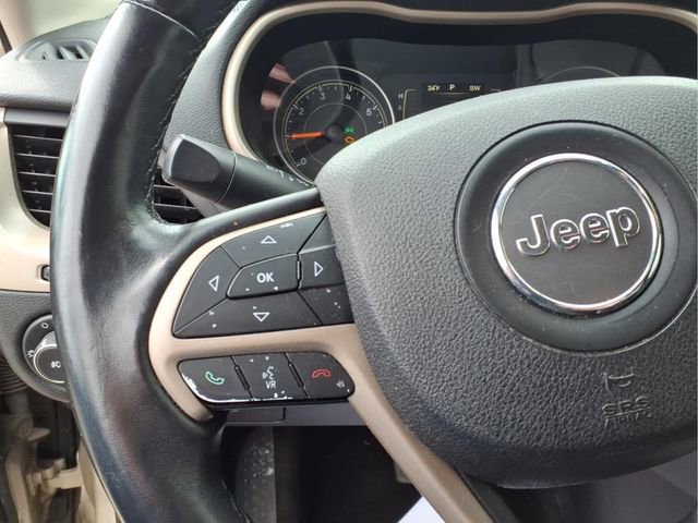 Used 2015 Jeep Cherokee Latitude image 13