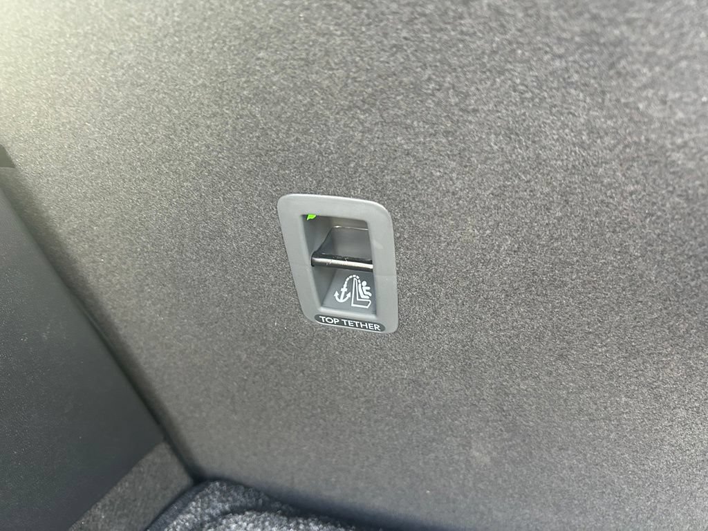 Certified 2026 Volkswagen Tiguan S FWD image 37