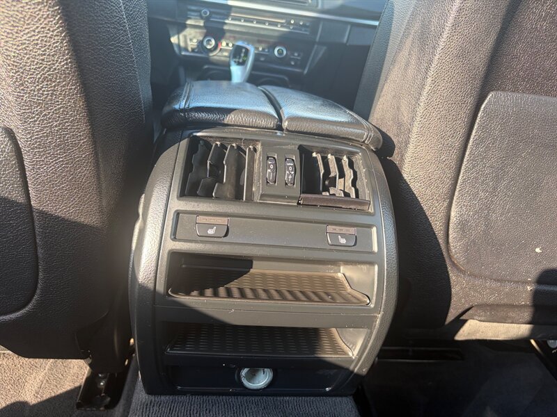 Used 2014 BMW 528i xDrive Sedan AWD/4WD image 8