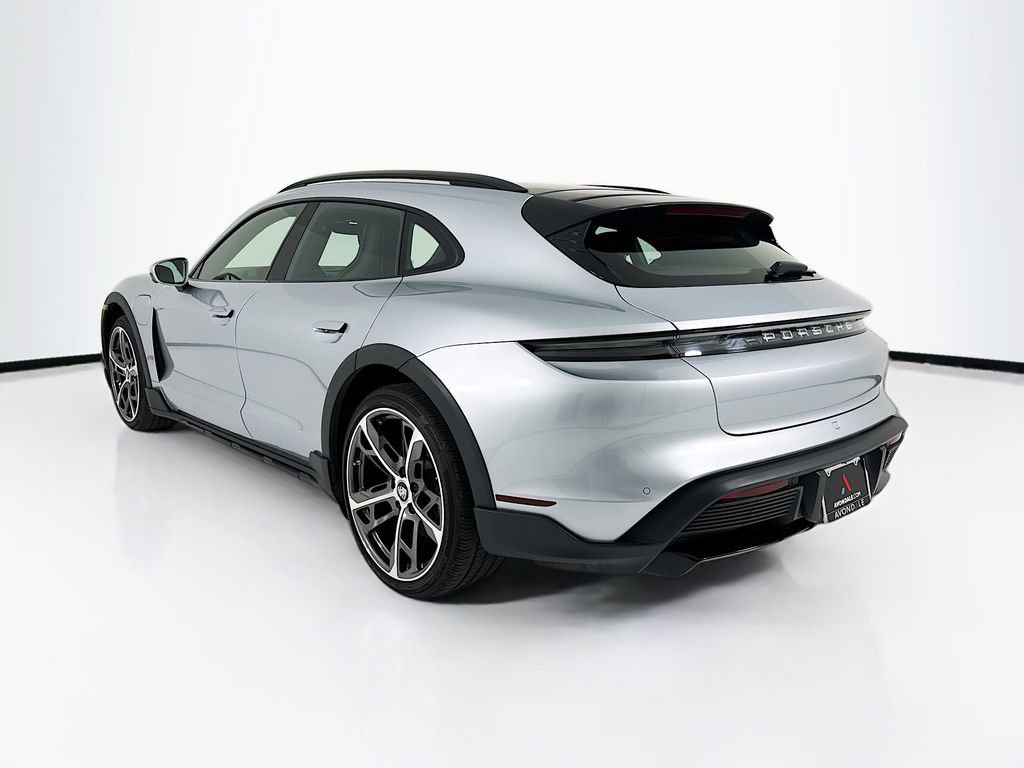 Certified 2023 Porsche Taycan 4 Cross Turismo AWD/4WD image 3