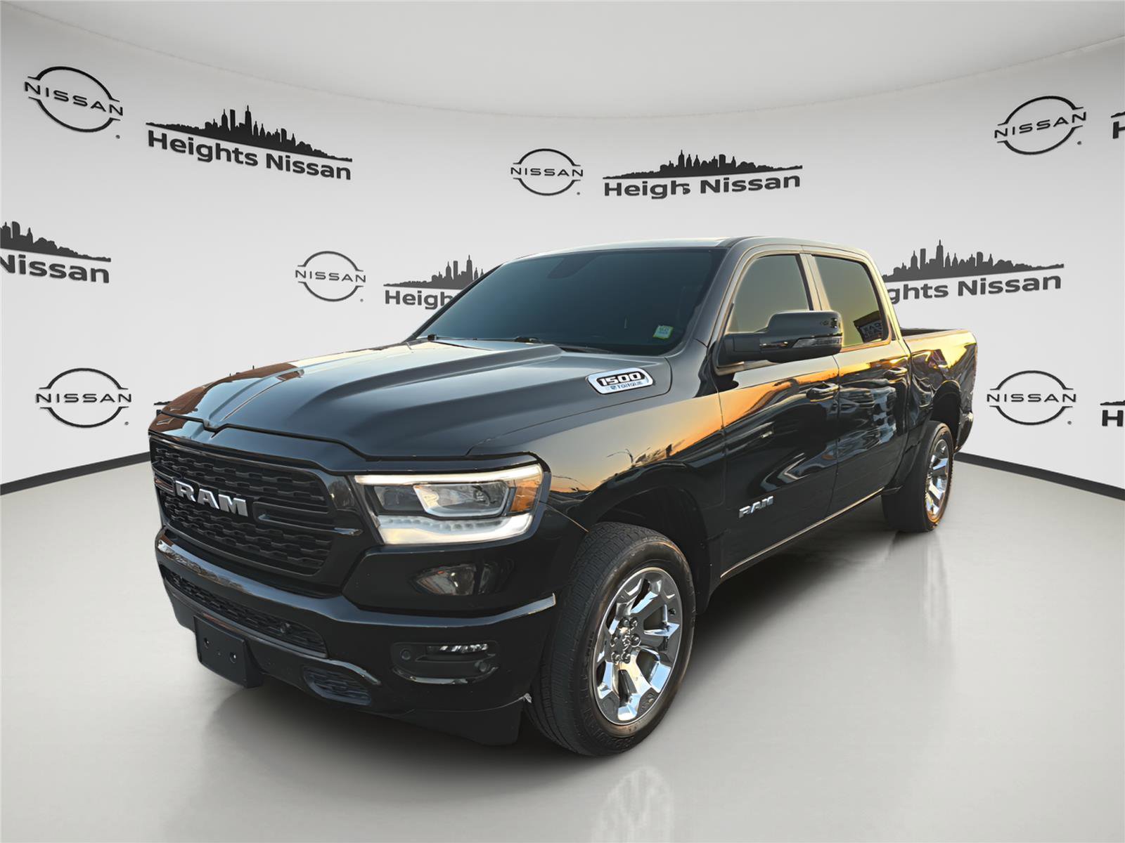 Used 2023 RAM 1500 Big Horn AWD/4WD image 1