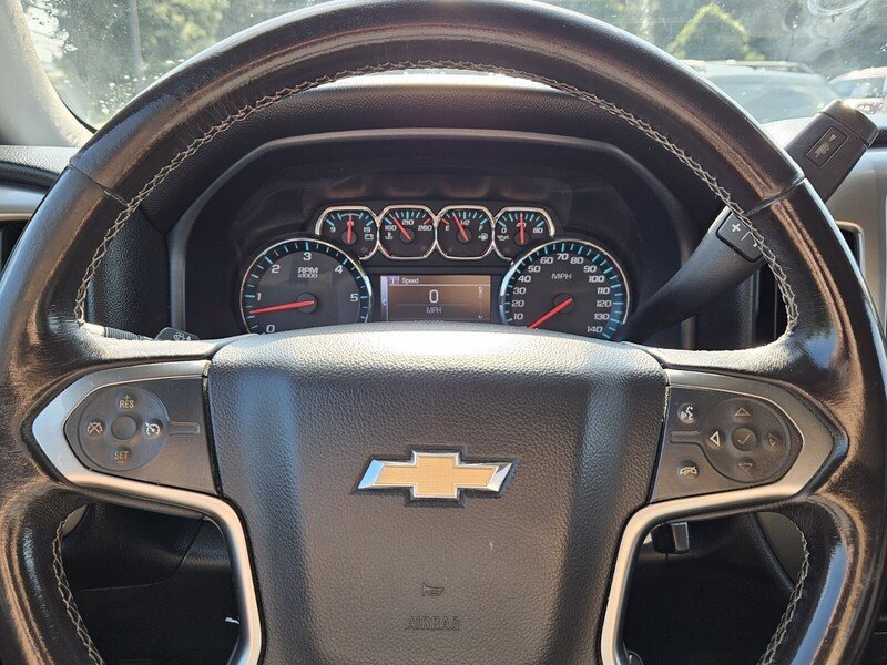 Used 2018 Chevrolet Silverado 1500 LT w/ All Star Edition AWD/4WD image 19