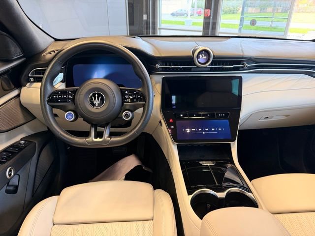 Used 2024 Maserati Grecale GT AWD/4WD image 18