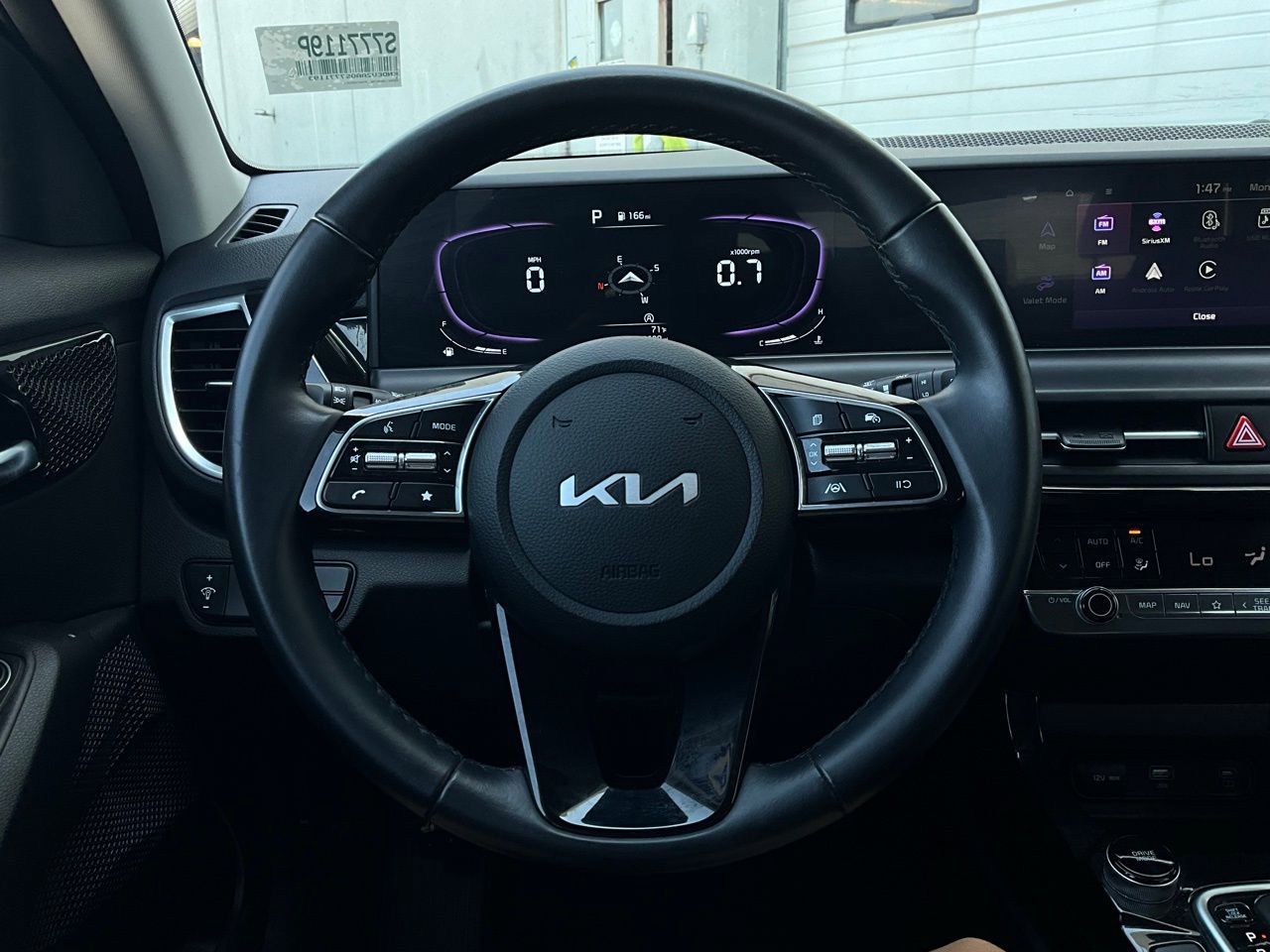 Used 2025 Kia Seltos S image 35