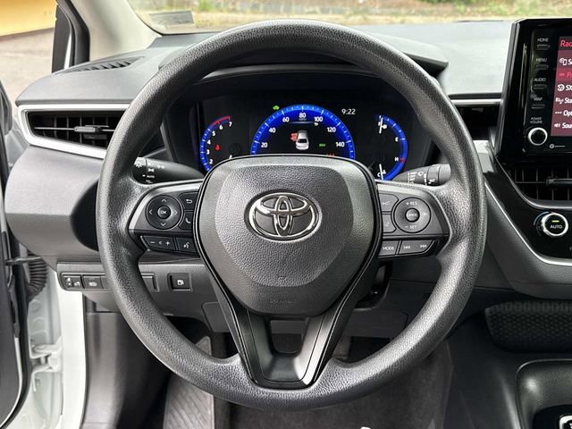 Used 2022 Toyota Corolla LE FWD image 18