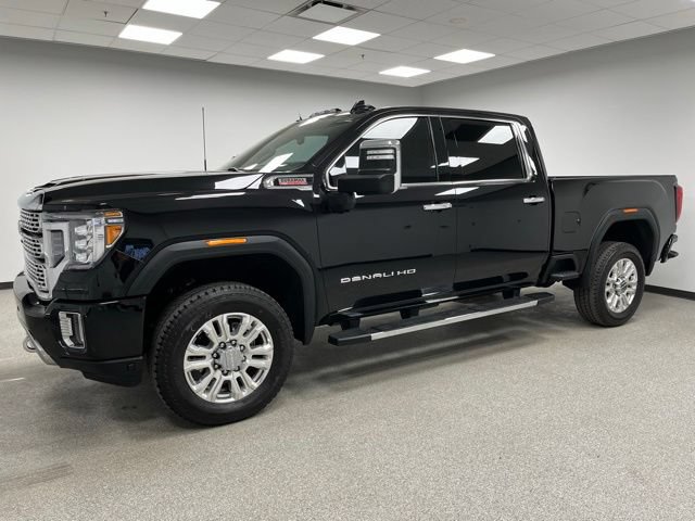 Used 2022 GMC Sierra 3500 Denali w/ Denali Ultimate Package AWD/4WD image 6