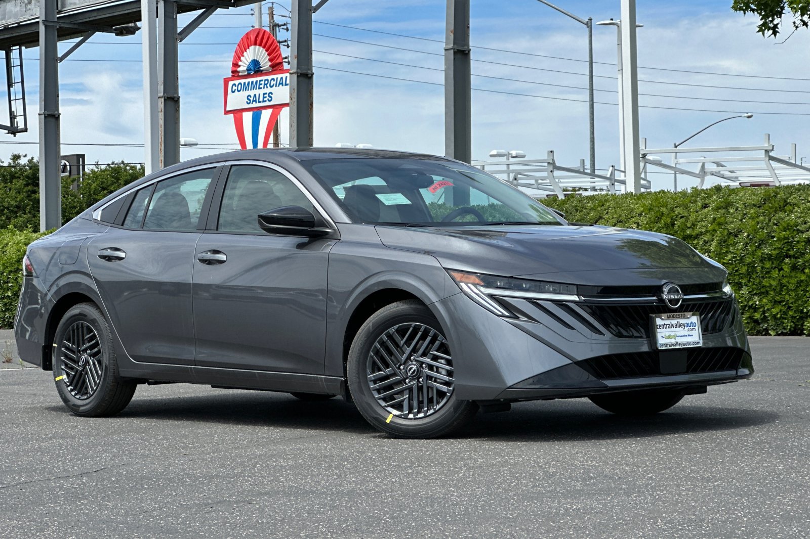 New 2026 Nissan Sentra SV w/ SV Convenience Package FWD image 2