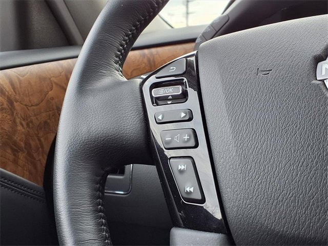 Used 2024 Nissan Armada SL w/ Cargo Package image 25
