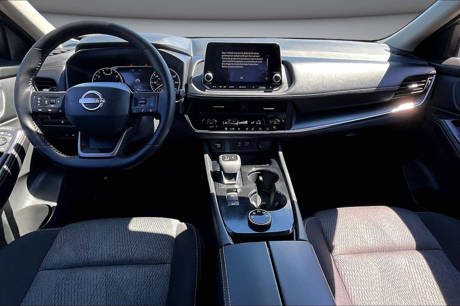 Used 2026 Nissan Rogue SV w/ Cold Weather Package AWD/4WD image 8