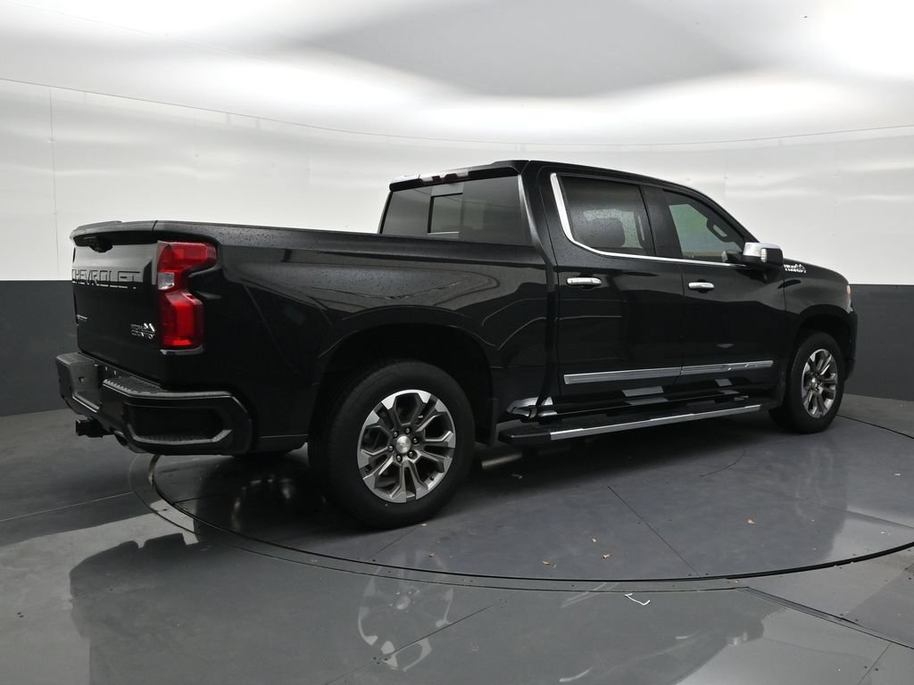 Used 2024 Chevrolet Silverado 1500 High Country RWD image 5