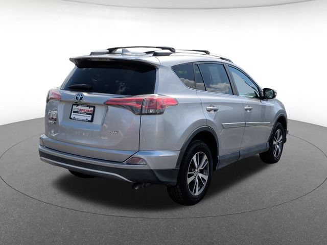 Used 2016 Toyota RAV4 XLE FWD image 5