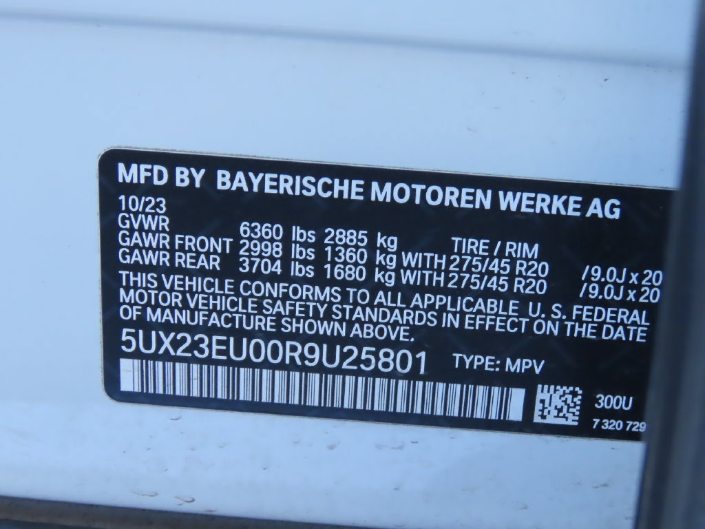 Used 2024 BMW X5 xDrive40i w/ Parking Assistance Package AWD/4WD image 21
