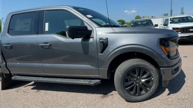 New 2026 Ford F150 XLT w/ Equipment Group 302A MID AWD/4WD image 8