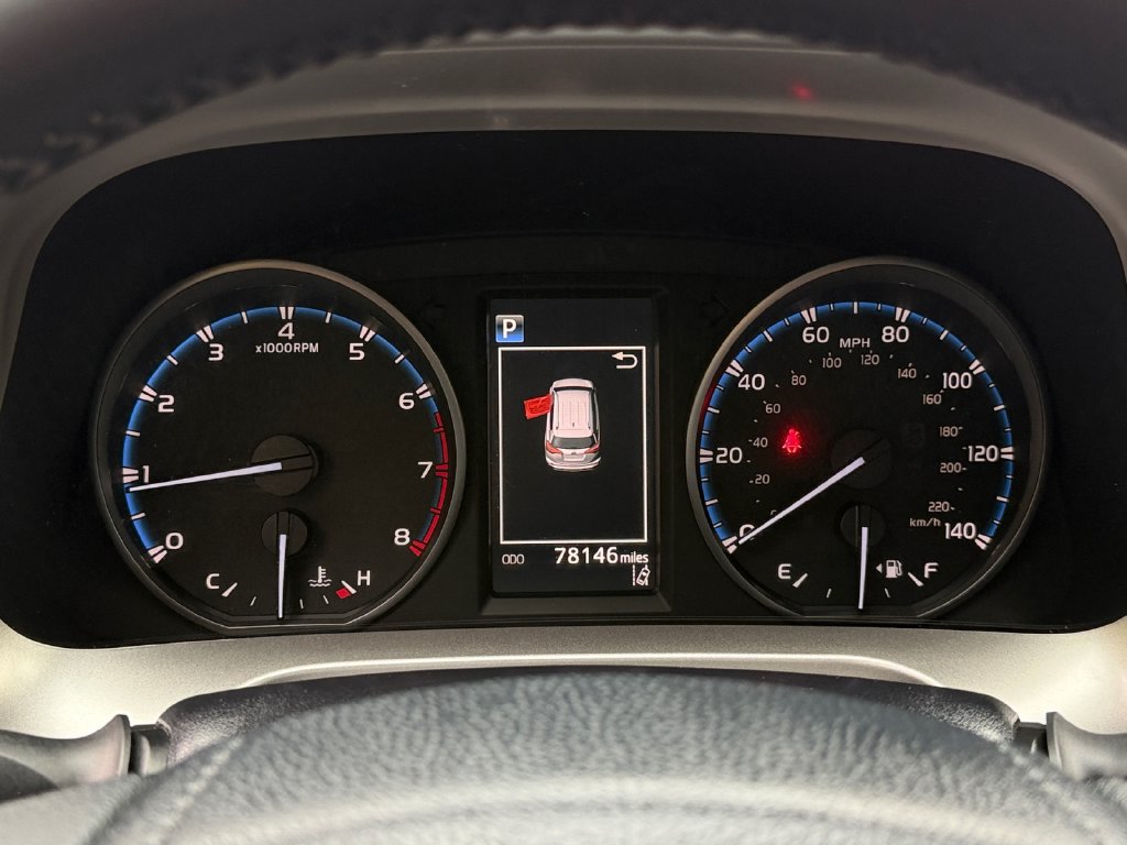 Used 2017 Toyota RAV4 XLE AWD/4WD image 25