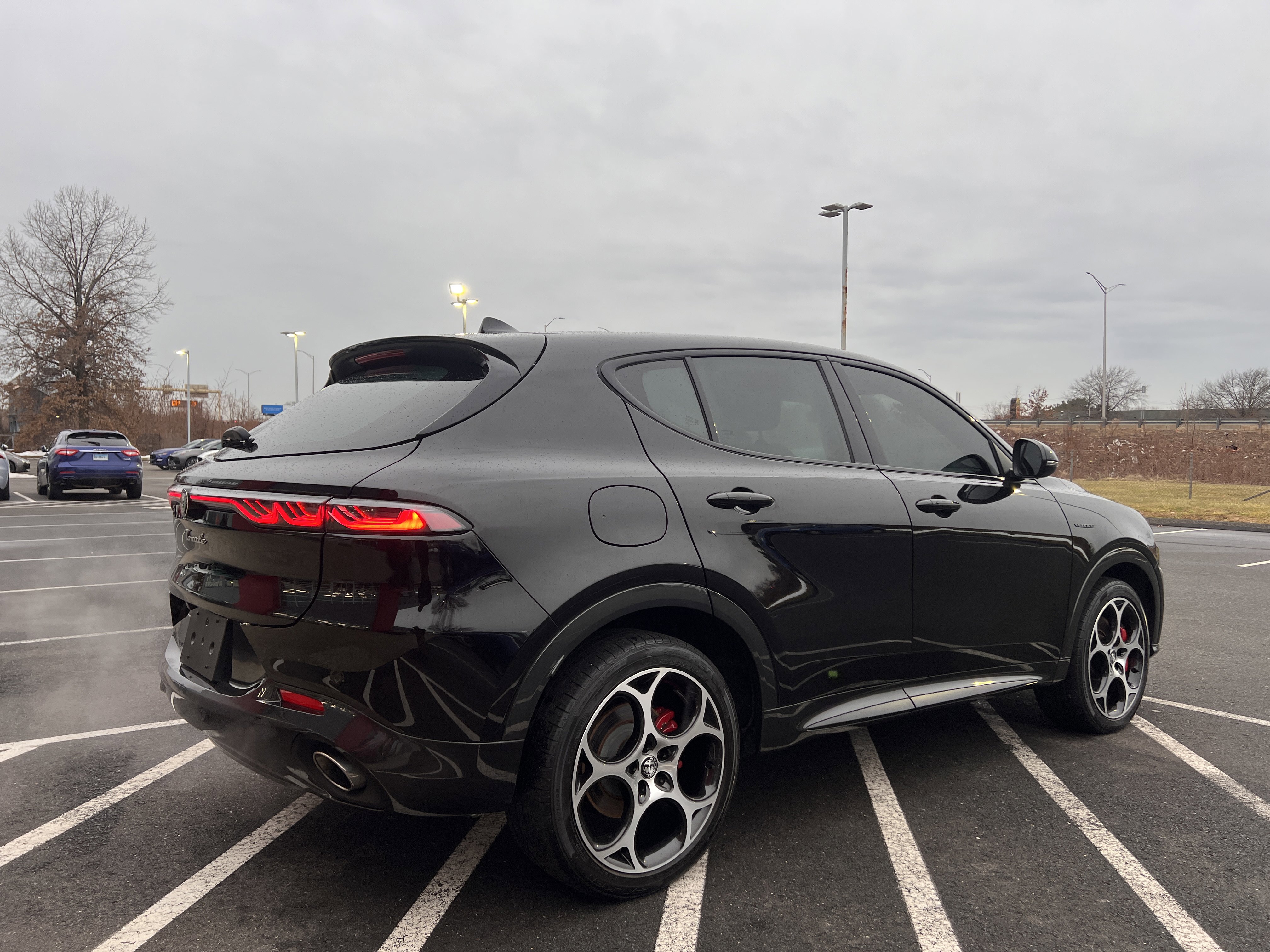 Certified 2024 Alfa Romeo Tonale Veloce image 7