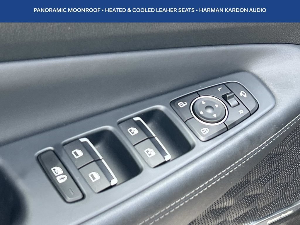 Used 2021 Hyundai Santa Fe Limited FWD image 20