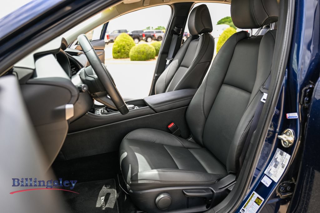 Used 2024 MAZDA MAZDA3 s FWD image 10